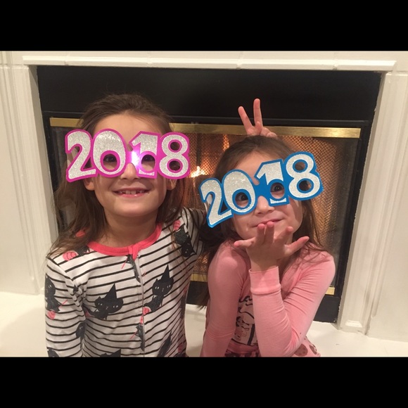 Meet your Posher, Anna - Picture 3 of 3